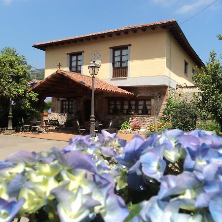 Hotel Rural La Casona Del Fraile Colunga Bagian luar foto