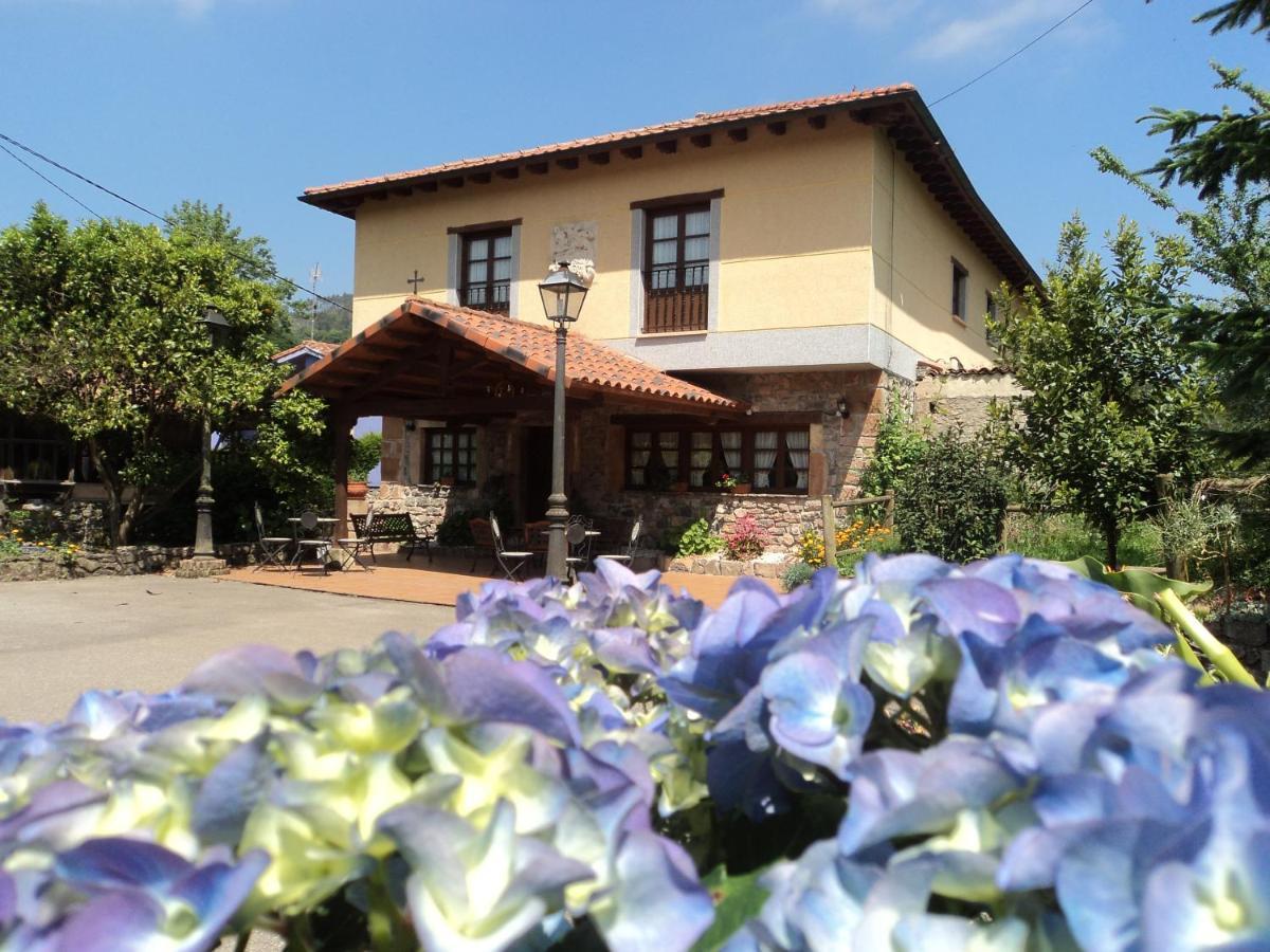 Hotel Rural La Casona Del Fraile Colunga Bagian luar foto